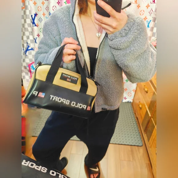 Hurry! Store Close Next Week!! RARE SANTA ROBERTA POLO SPORT BAG - Picture 2 of 12